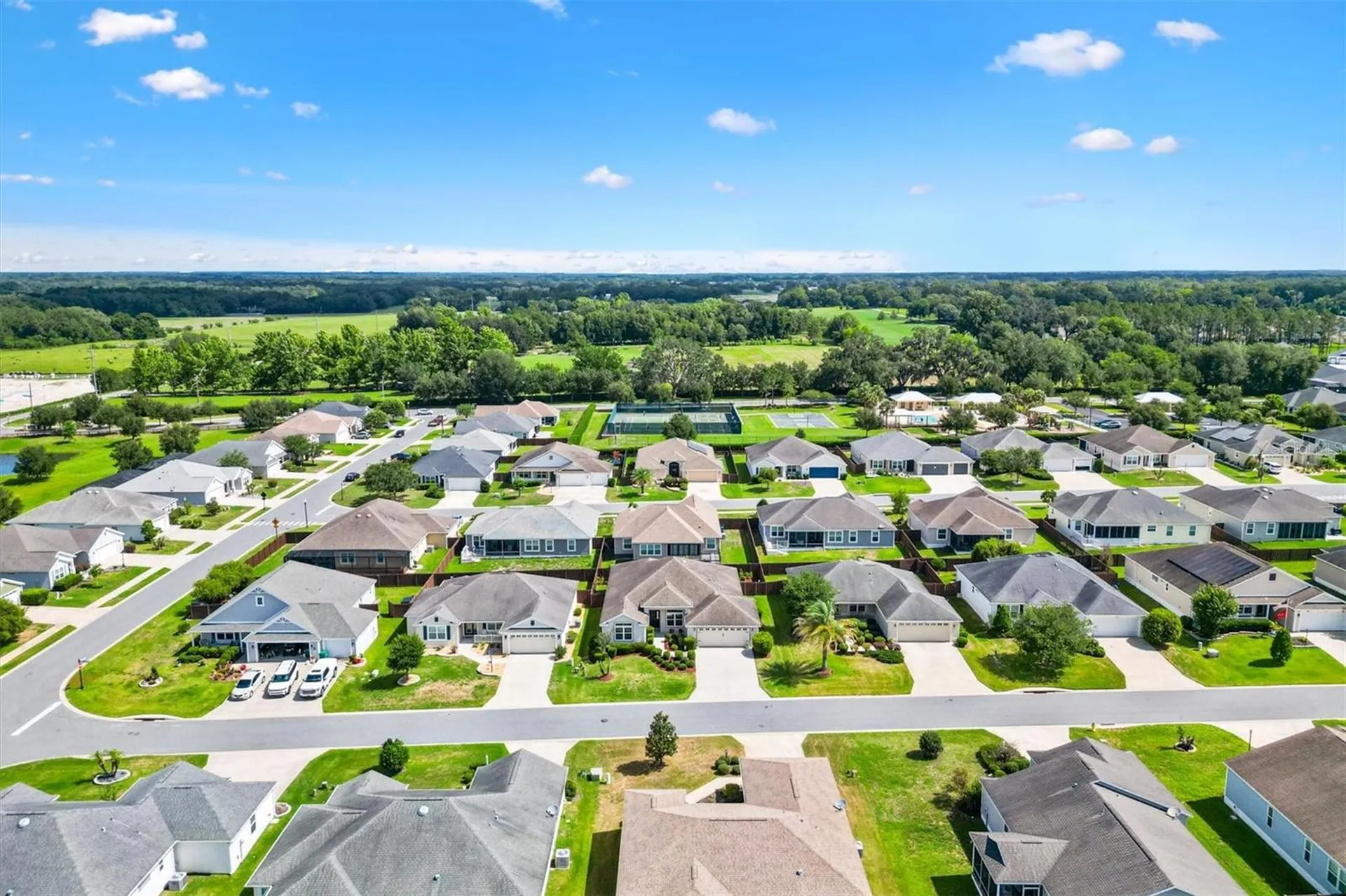 3094 Cichielo Court Oxford FL 34484