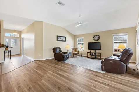 3094 Cichielo Court Oxford FL 34484