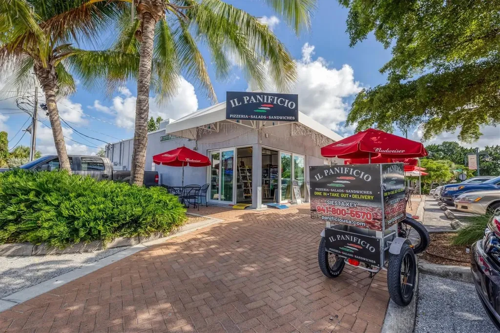 726 Birdsong Lane Sarasota FL 34242