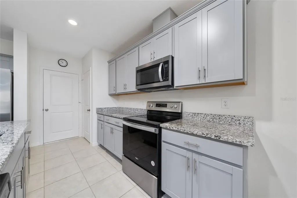 1349 Mirabella Circle Davenport FL 33897