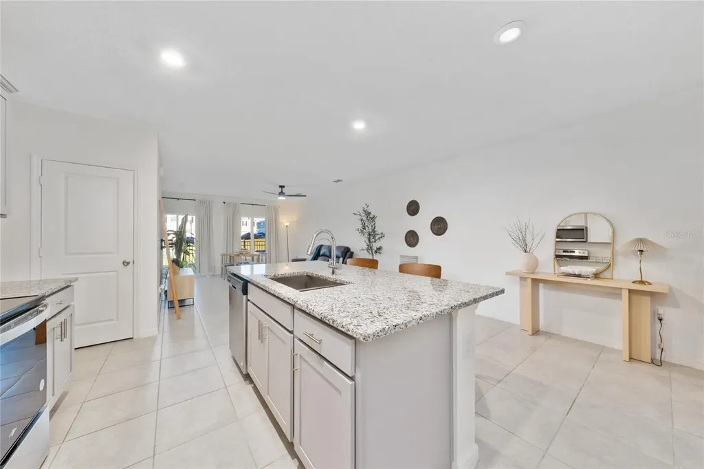 1349 Mirabella Circle Davenport FL 33897