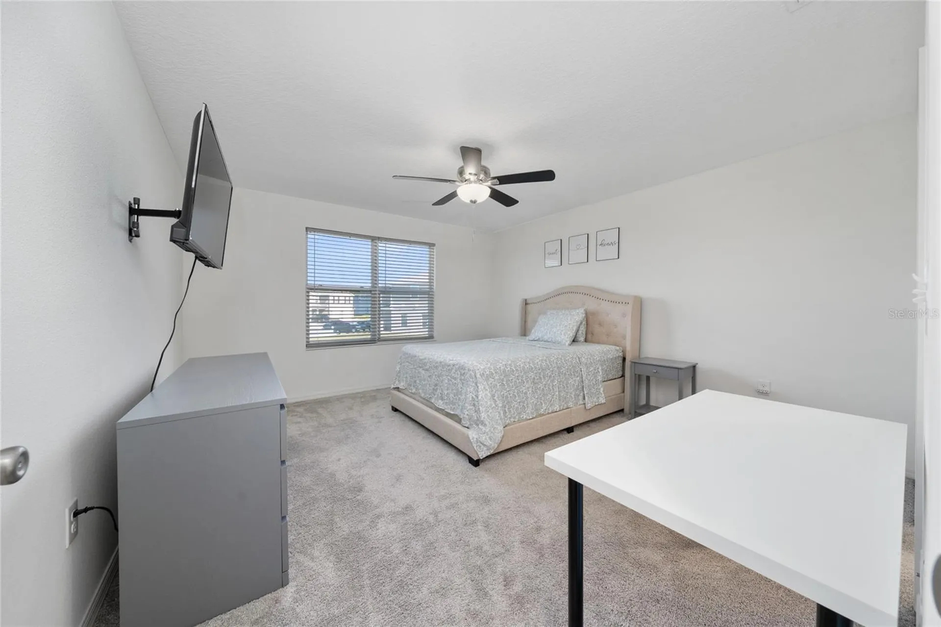 1349 Mirabella Circle Davenport FL 33897