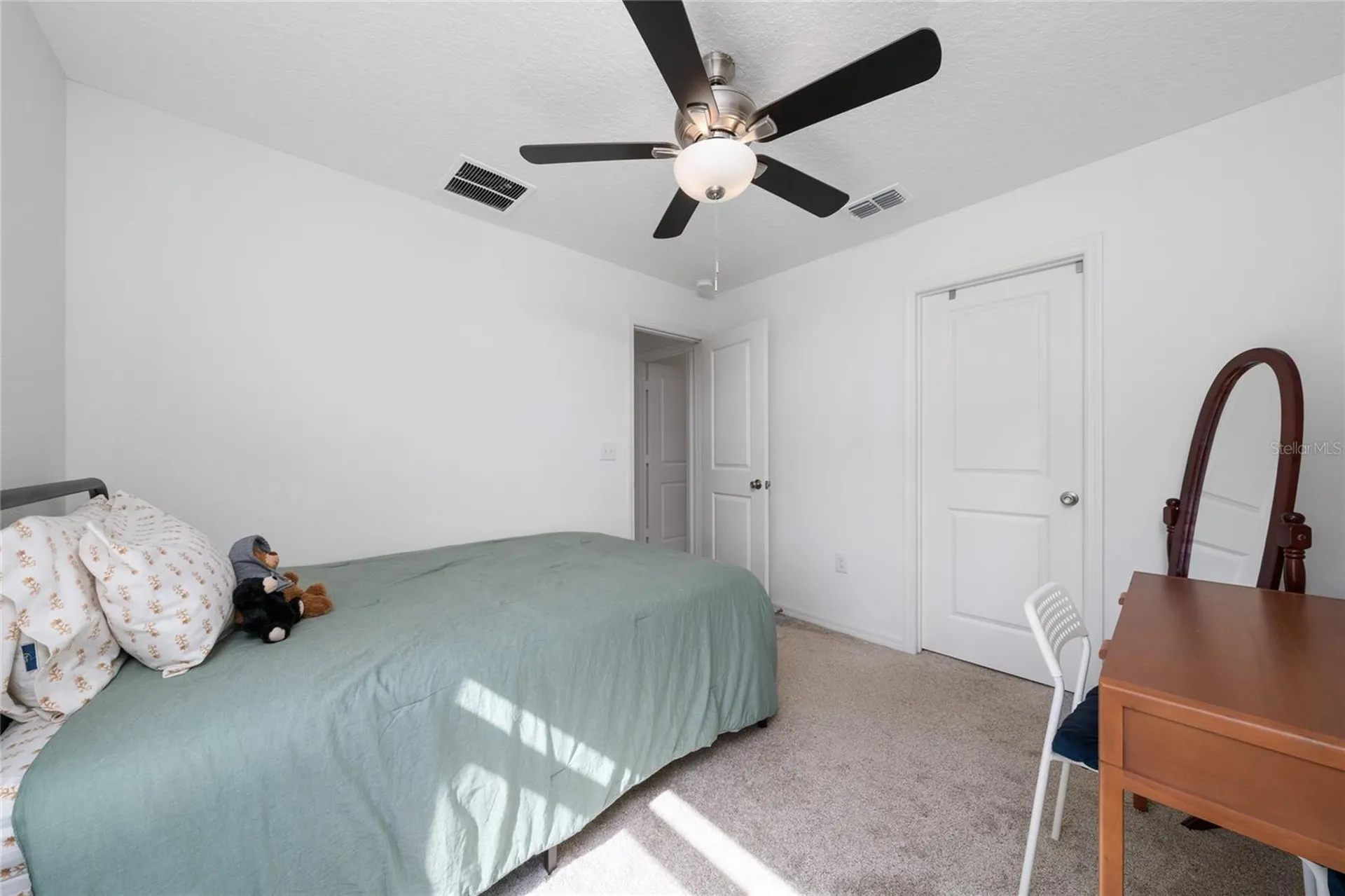 1349 Mirabella Circle Davenport FL 33897