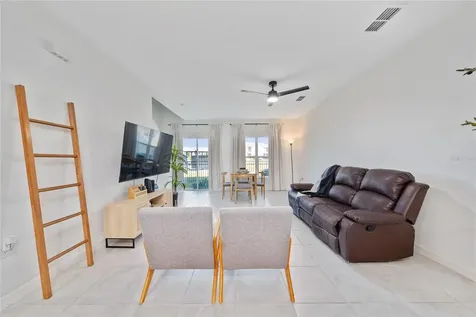 1349 Mirabella Circle Davenport FL 33897