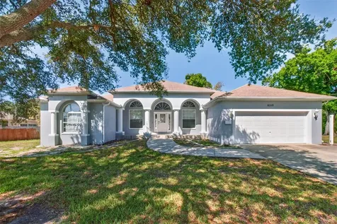 6310 Pershing Street NE St Petersburg FL 33702
