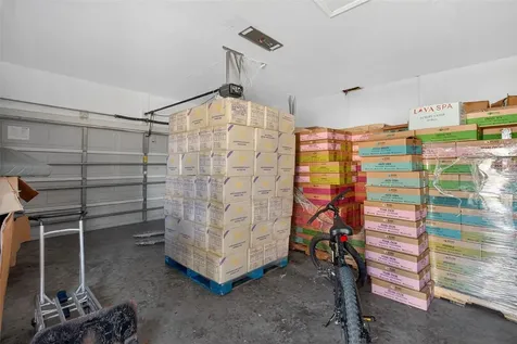 6310 Pershing Street NE St Petersburg FL 33702