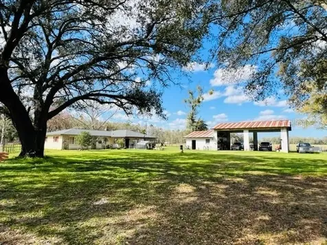 10 SW 50th Avenue Bell FL 32619