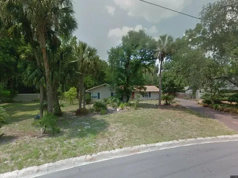 323 Palm Drive Oviedo FL 32765
