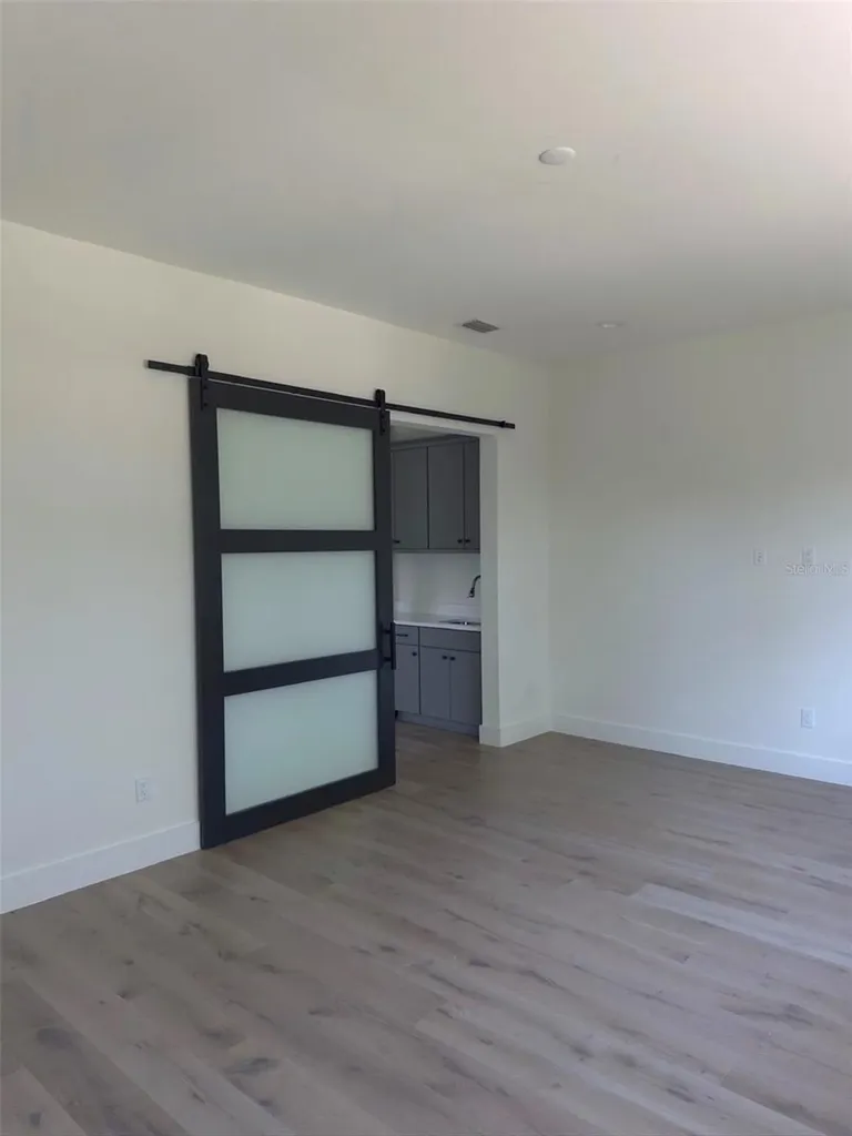 5104 W Evelyn Drive Tampa FL 33609