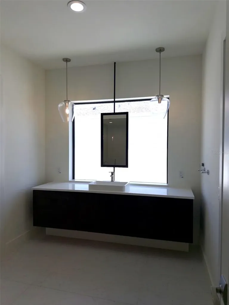 5104 W Evelyn Drive Tampa FL 33609