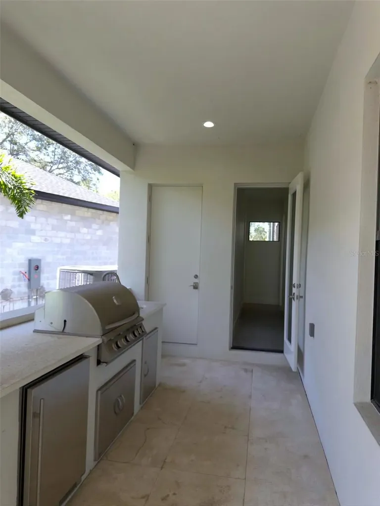 5104 W Evelyn Drive Tampa FL 33609