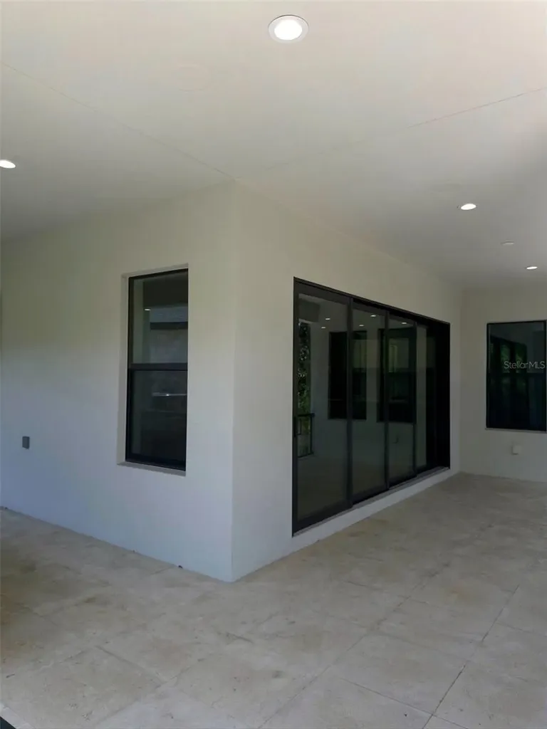 5104 W Evelyn Drive Tampa FL 33609