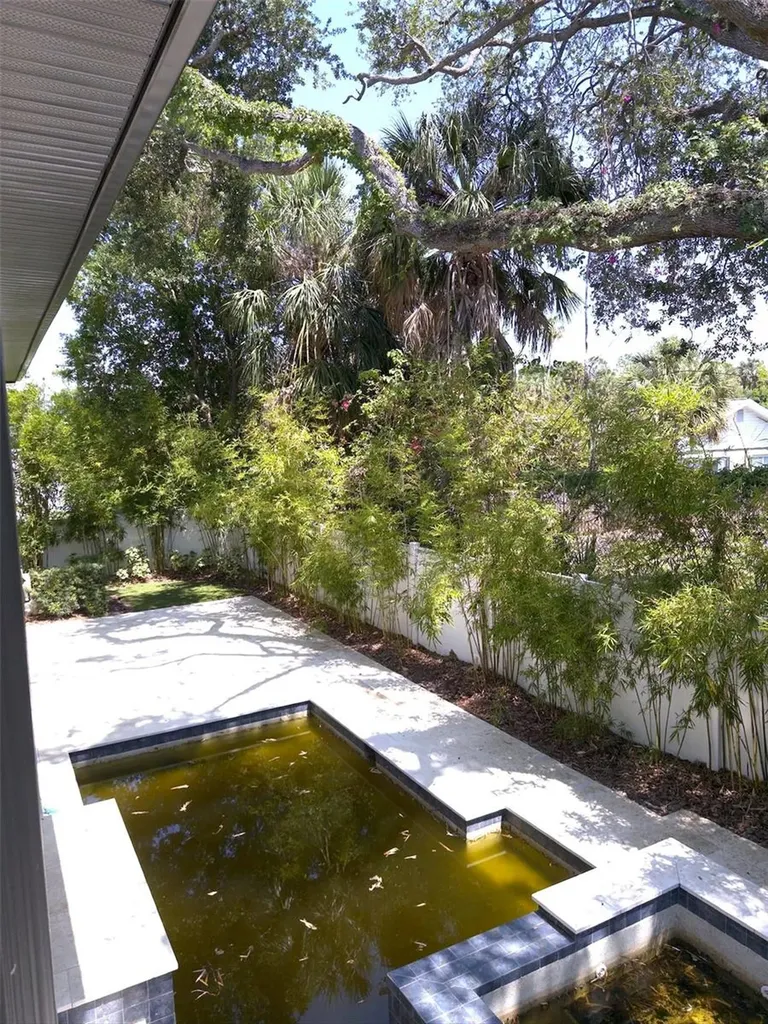 5104 W Evelyn Drive Tampa FL 33609