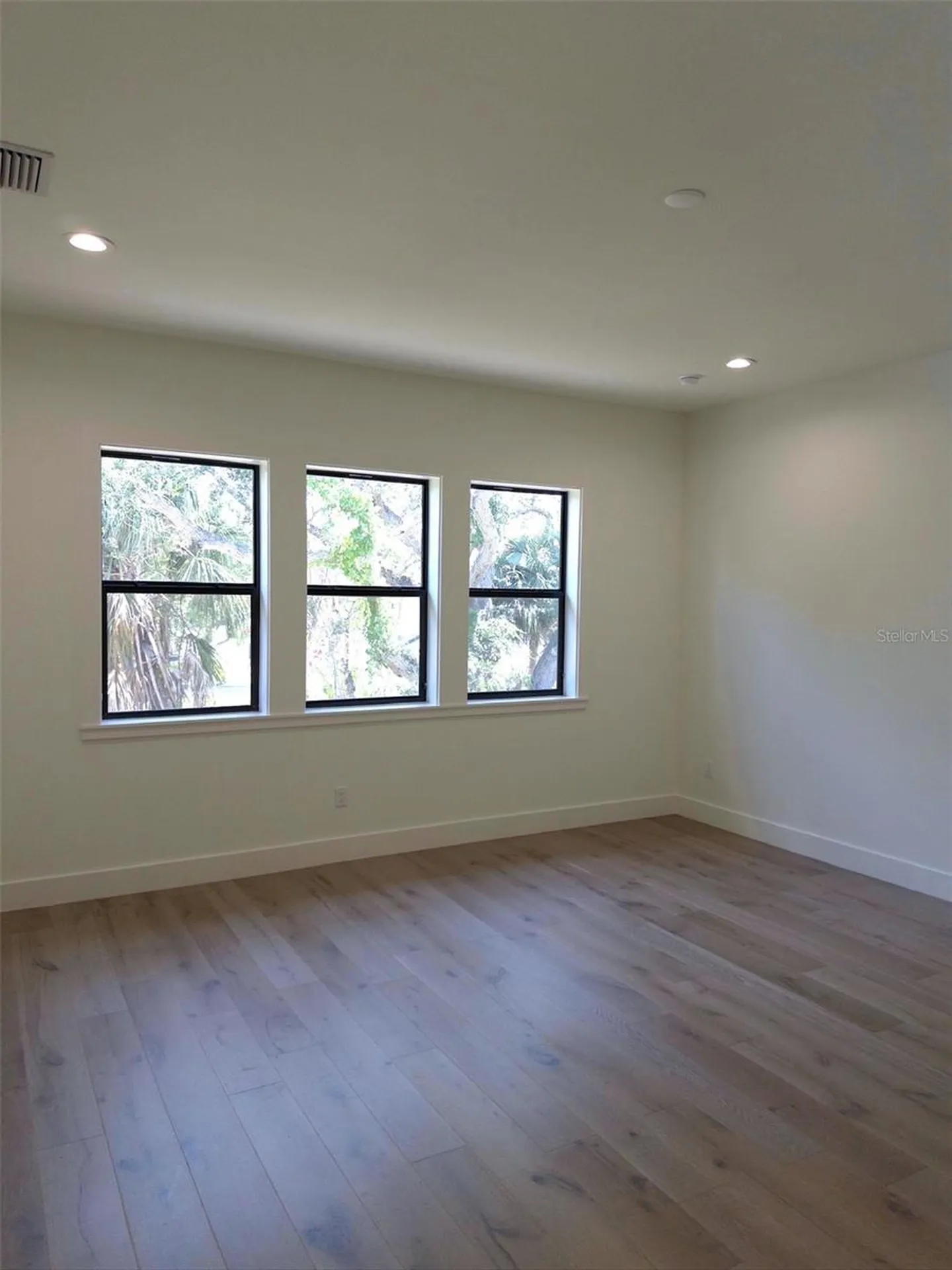 5104 W Evelyn Drive Tampa FL 33609