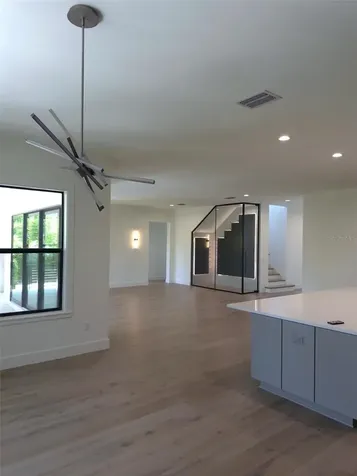5104 W Evelyn Drive Tampa FL 33609