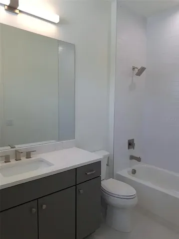 5104 W Evelyn Drive Tampa FL 33609