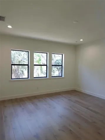 5104 W Evelyn Drive Tampa FL 33609