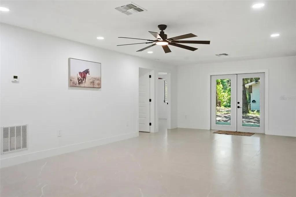 9900 W Riverwood Drive Crystal River FL 34428