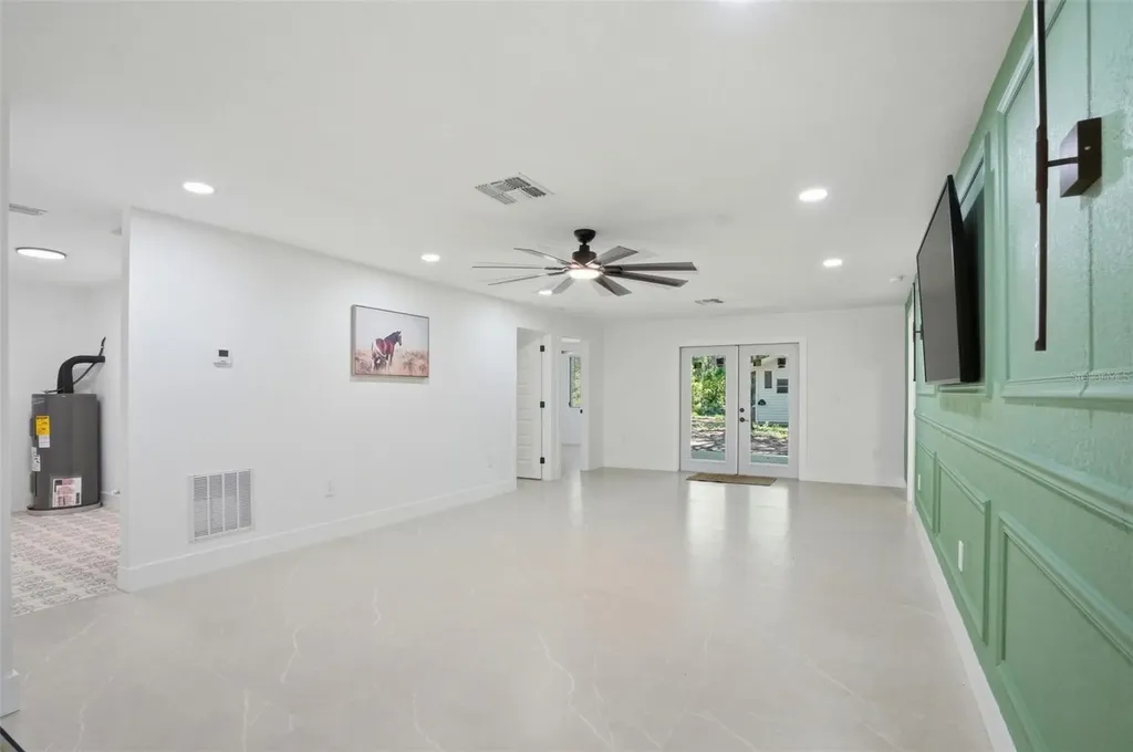 9900 W Riverwood Drive Crystal River FL 34428