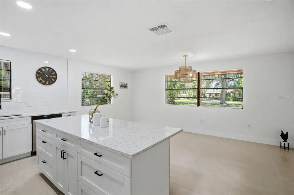 9900 W Riverwood Drive Crystal River FL 34428