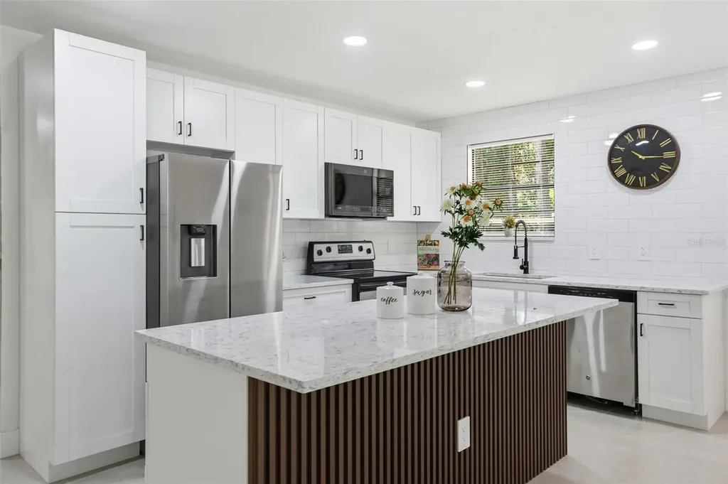 9900 W Riverwood Drive Crystal River FL 34428