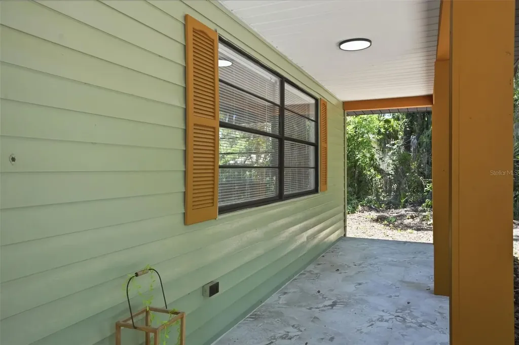 9900 W Riverwood Drive Crystal River FL 34428