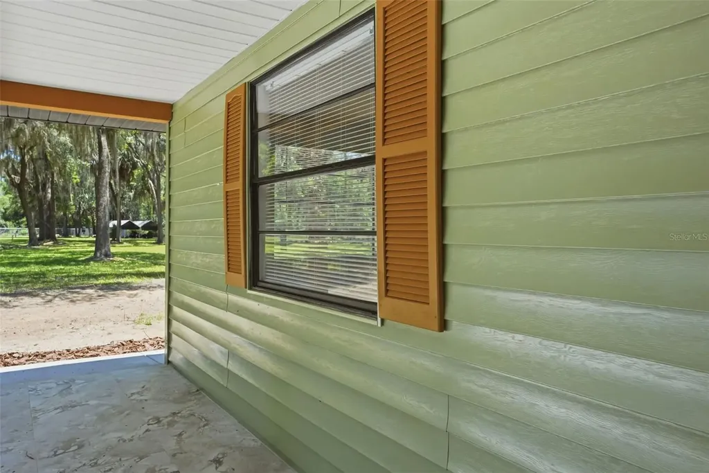 9900 W Riverwood Drive Crystal River FL 34428