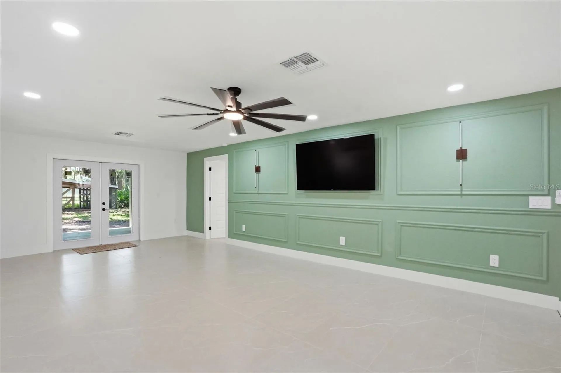 9900 W Riverwood Drive Crystal River FL 34428