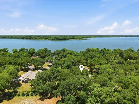 9900 W Riverwood Drive Crystal River FL 34428
