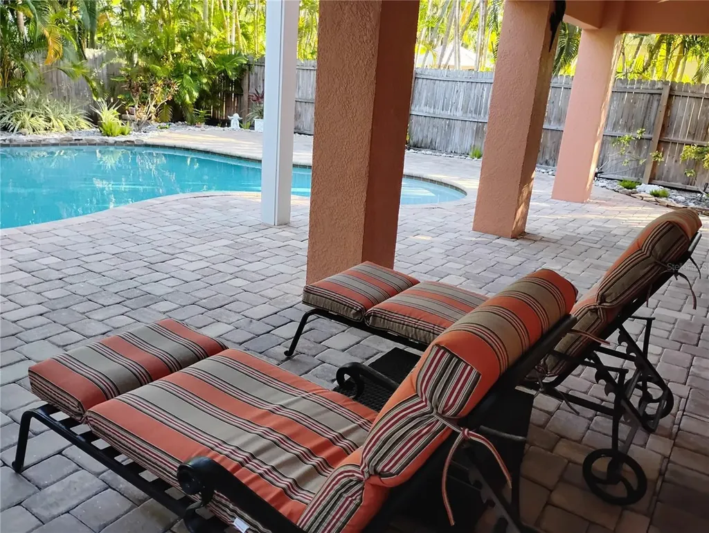 309 68th Street Bradenton Beach FL 34217