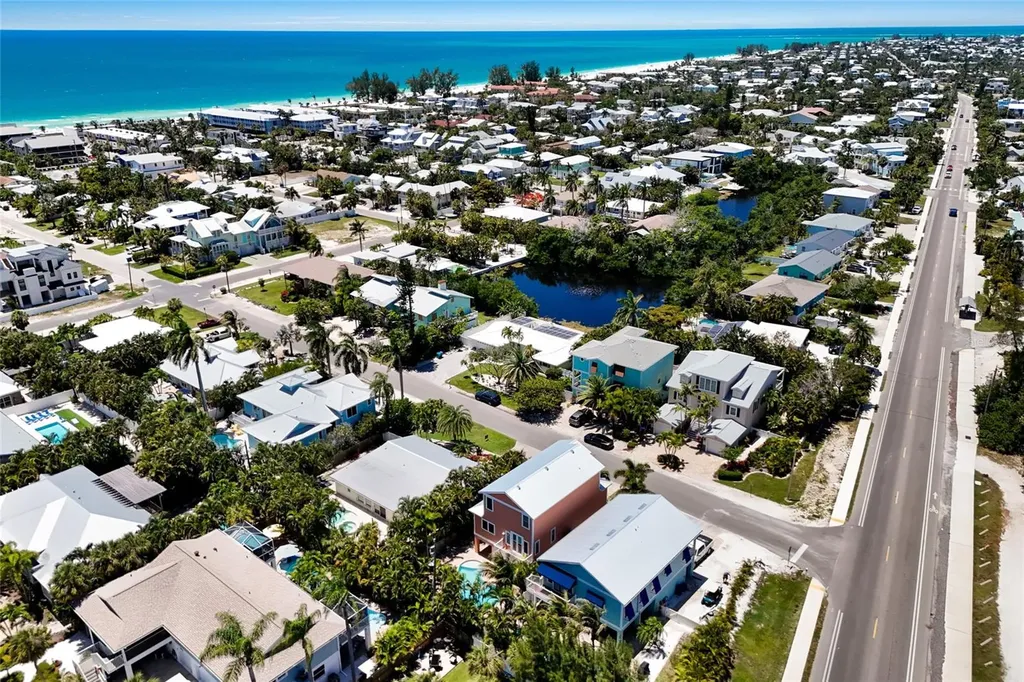 309 68th Street Bradenton Beach FL 34217