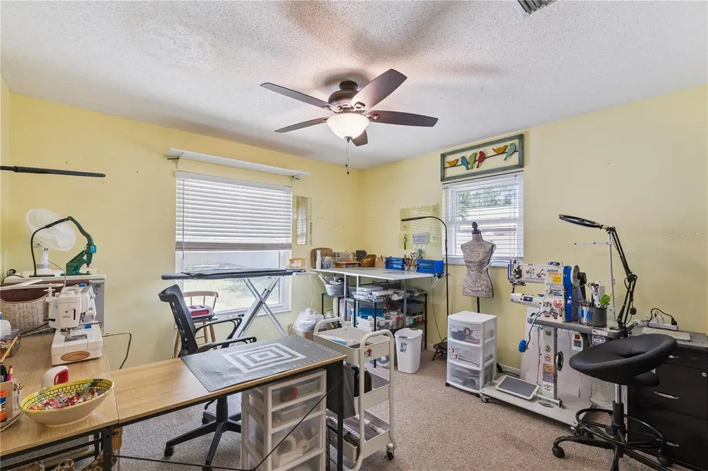 380 E Lake Street Umatilla FL 32784
