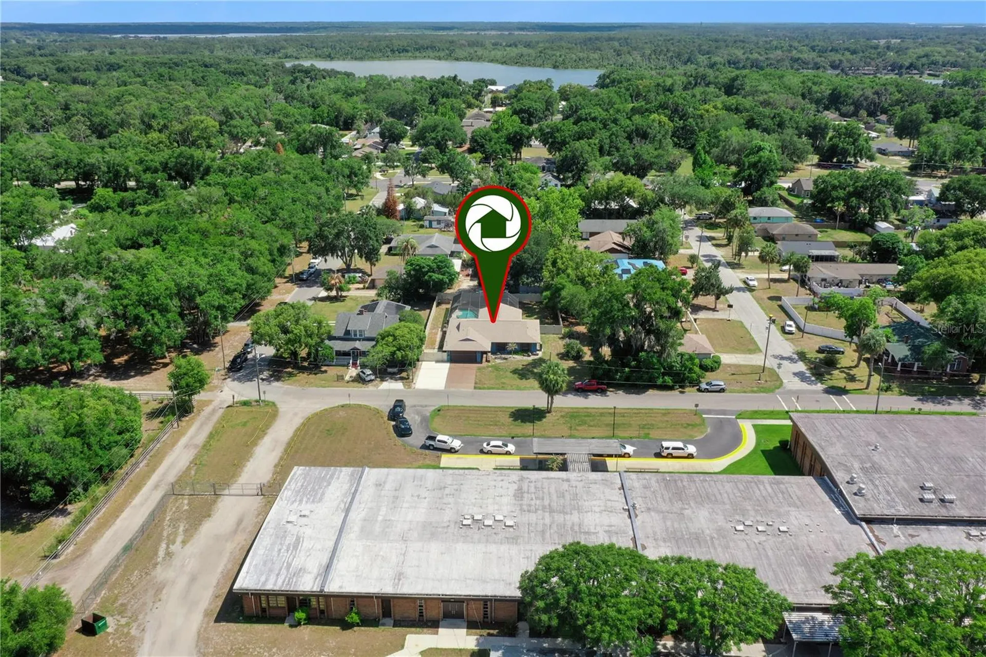 380 E Lake Street Umatilla FL 32784