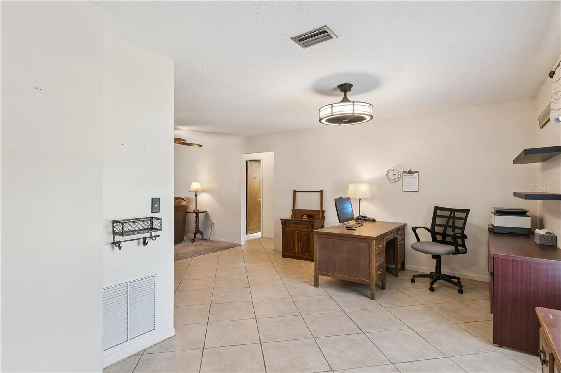380 E Lake Street Umatilla FL 32784