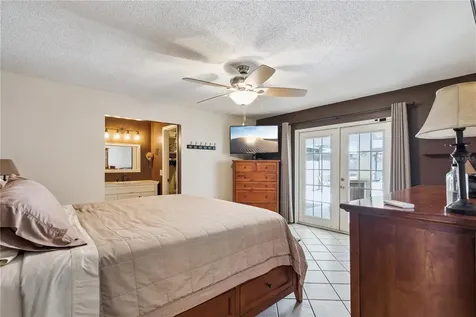 380 E Lake Street Umatilla FL 32784