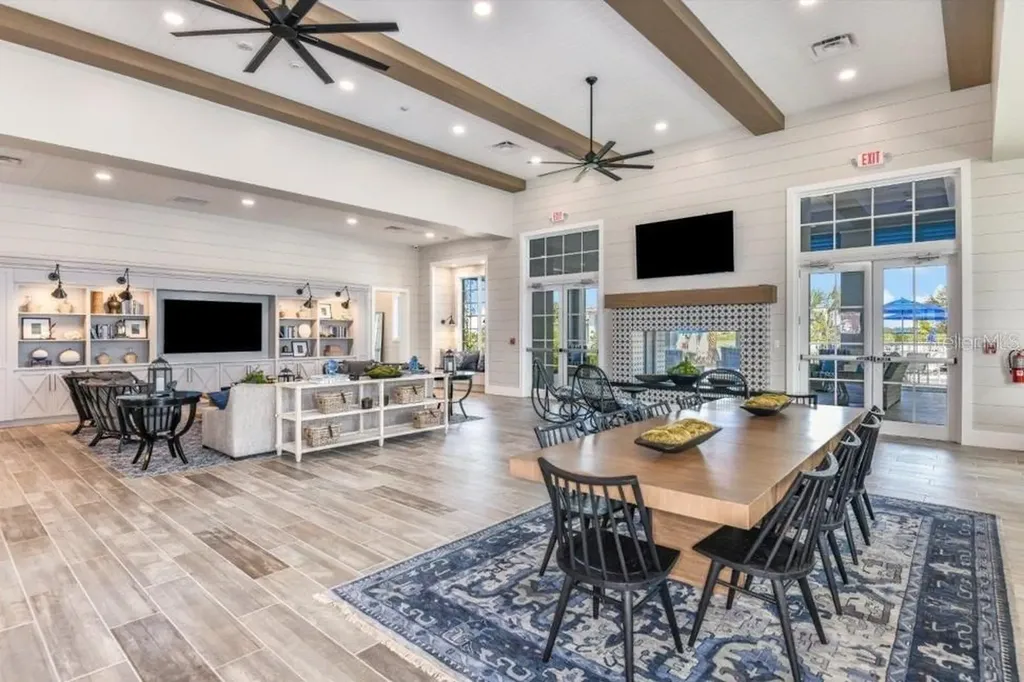 17805 Palmiste Drive Bradenton FL 34202