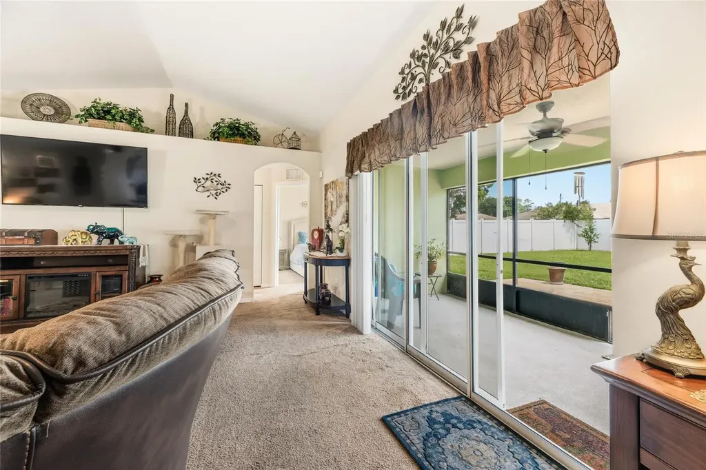33 Royal Leaf Lane Palm Coast FL 32164