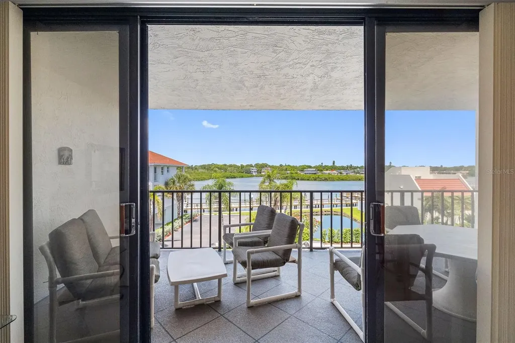 19111 Vista Bay Drive Indian Shores FL 33785