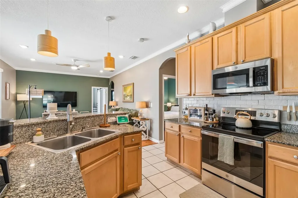 1616 Regal Mist Loop Trinity FL 34655