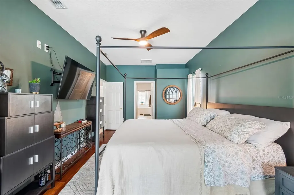 1616 Regal Mist Loop Trinity FL 34655