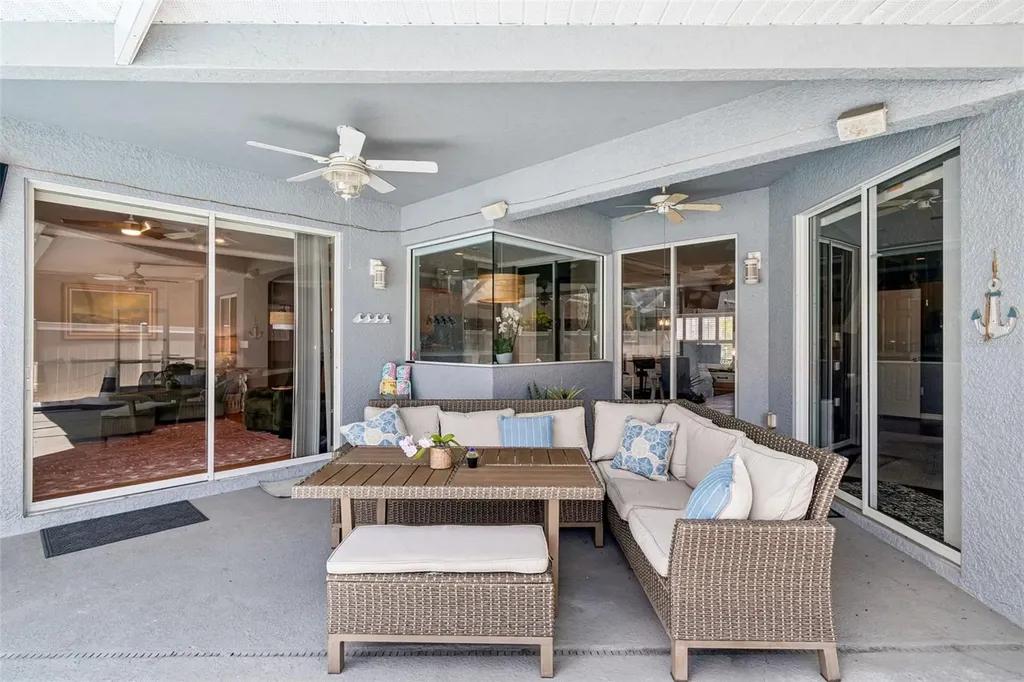 1616 Regal Mist Loop Trinity FL 34655