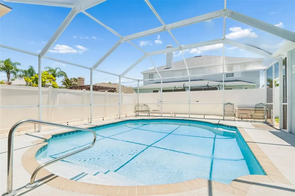 1616 Regal Mist Loop Trinity FL 34655