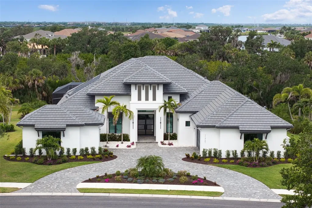 11721 Rive Isle Run Parrish FL 34219