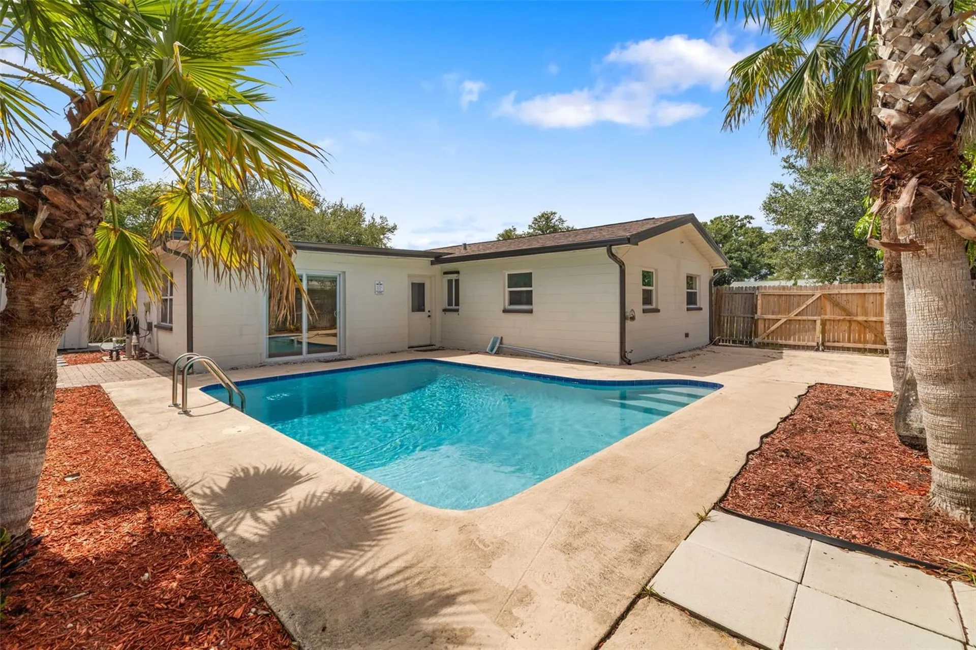 5384 56th Avenue N St Petersburg FL 33709