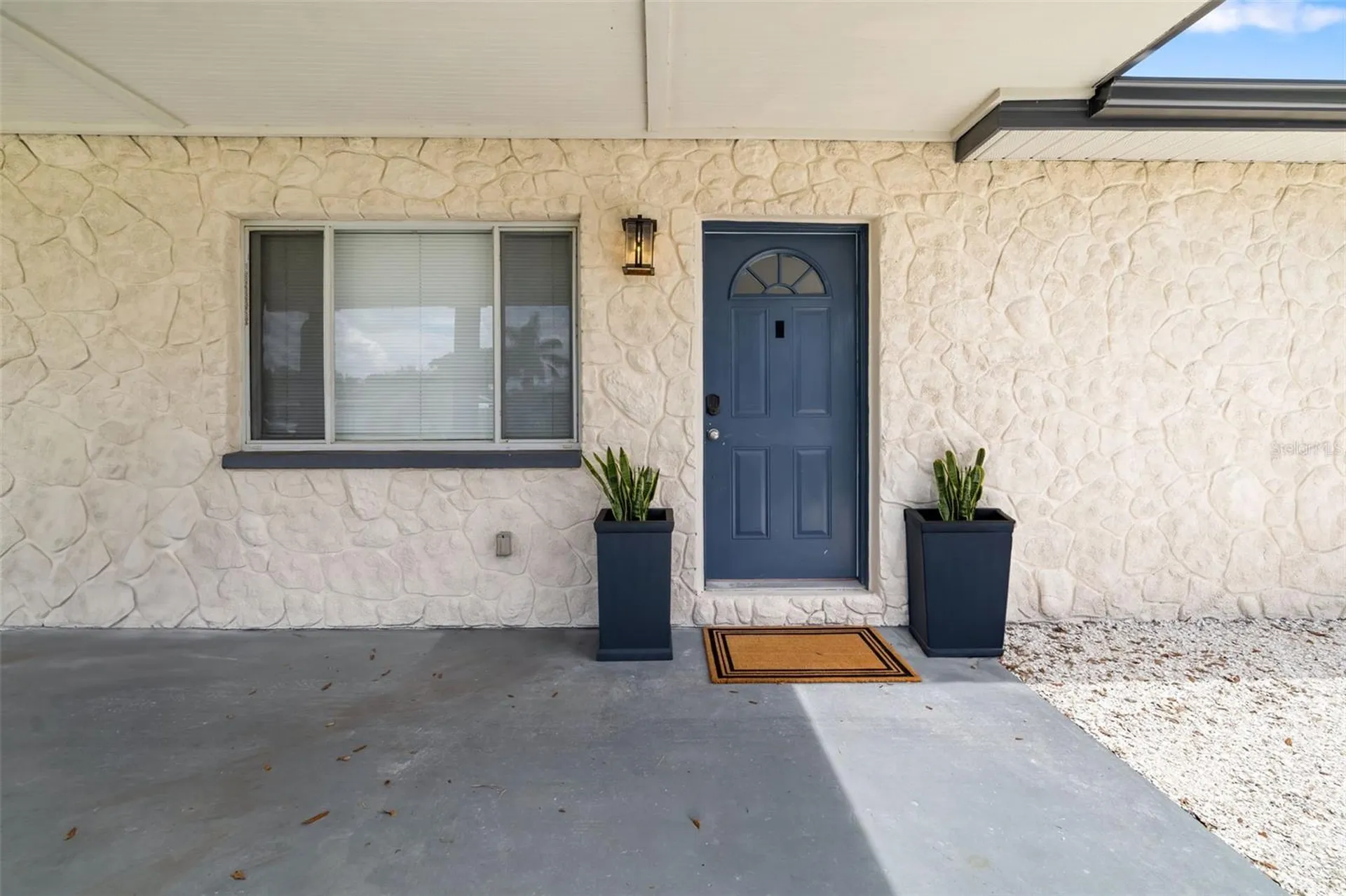 5384 56th Avenue N St Petersburg FL 33709
