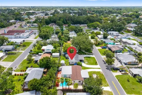 5384 56th Avenue N St Petersburg FL 33709