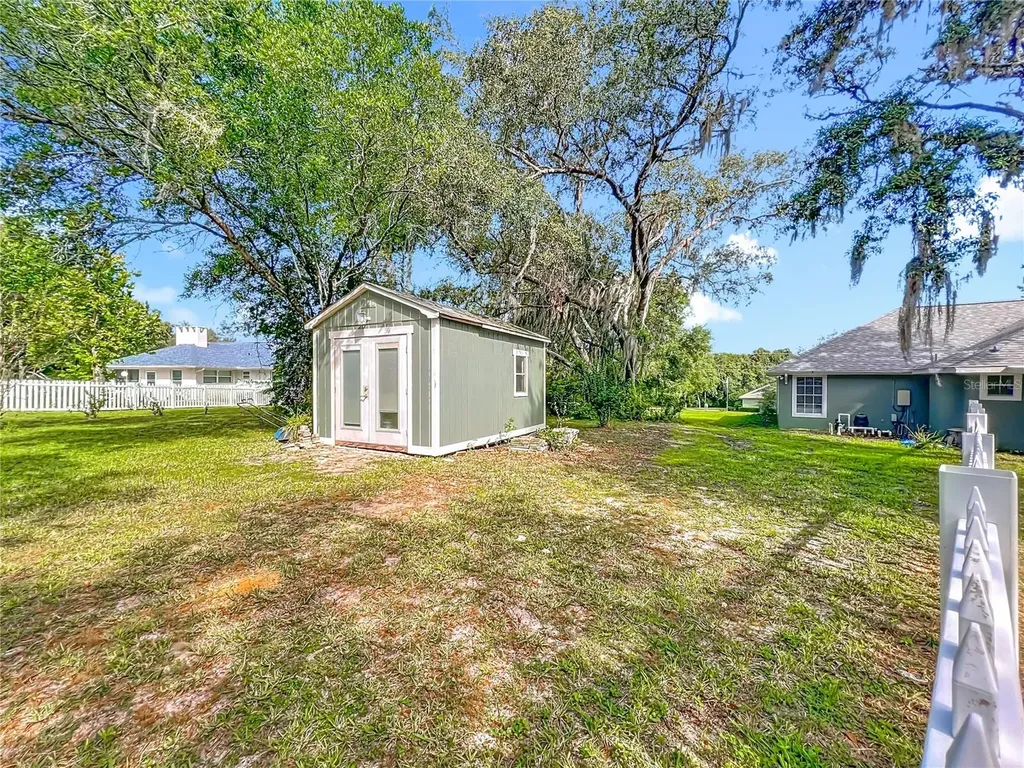 390 W Olympia Street Hernando FL 34442