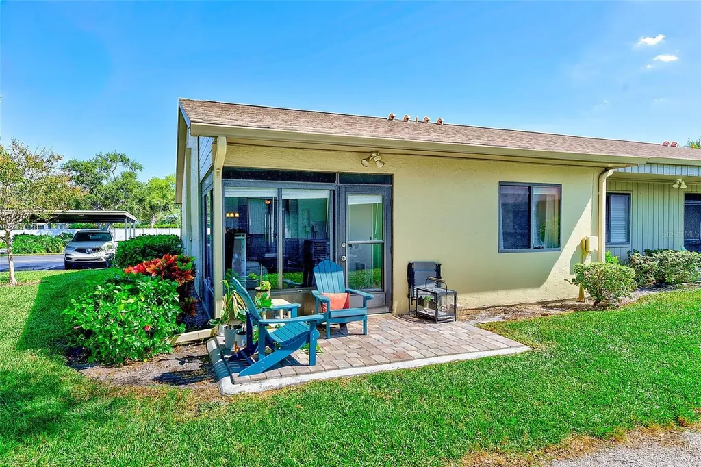 6040 27th Street W Bradenton FL 34207