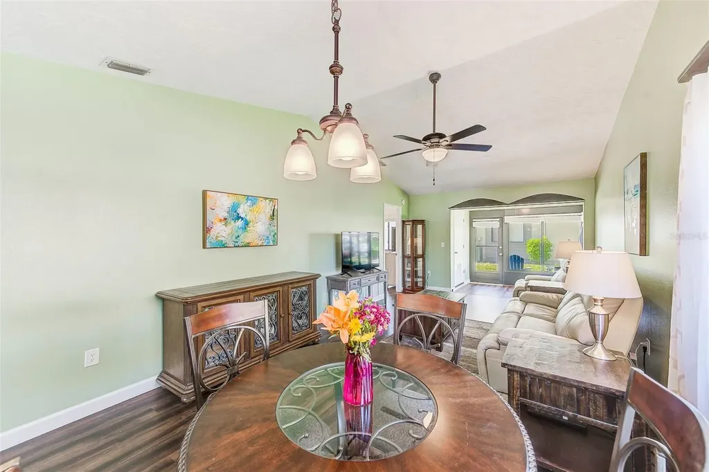 6040 27th Street W Bradenton FL 34207
