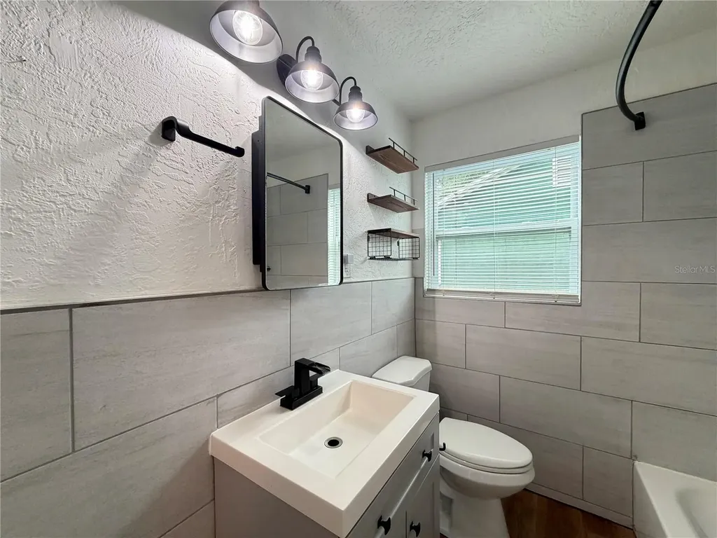 1465 15th Street S St Petersburg FL 33705